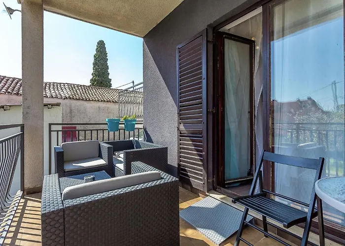 In Near Center Apartament Pula